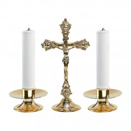 Croce e Candelieri da Altare